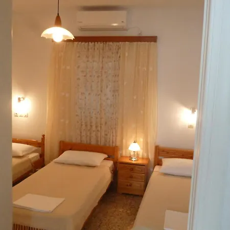 Vasilis Place ιos 3* 伊奥斯乔拉