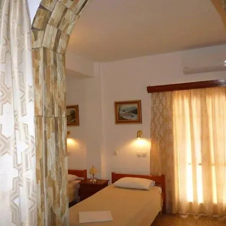 Vasilis Place ιos 招待所
